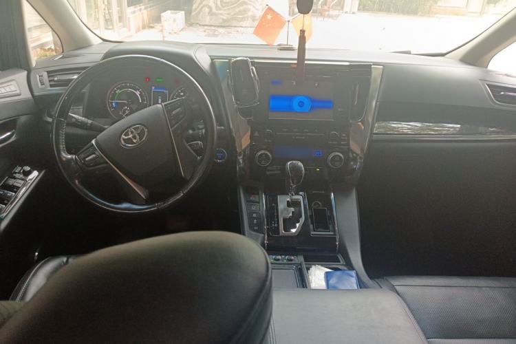 Used Toyota Vellfire 2019 Dual-Engine 2.5L HV Luxury Edition Center Console