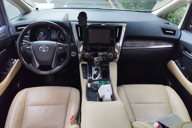 Used Toyota Vellfire 2019 Dual-Engine 2.5L HV Prestige Edition Center Console