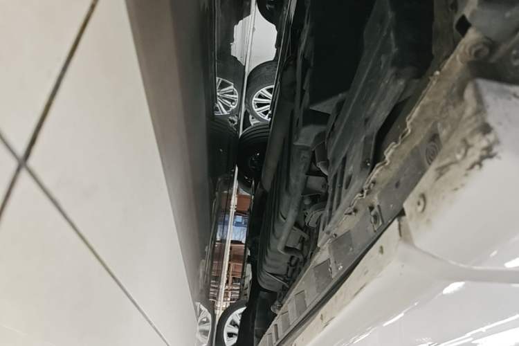 Used Toyota Vellfire 2019 Dual-Engine 2.5L HV Luxury Edition Chassis Front Left