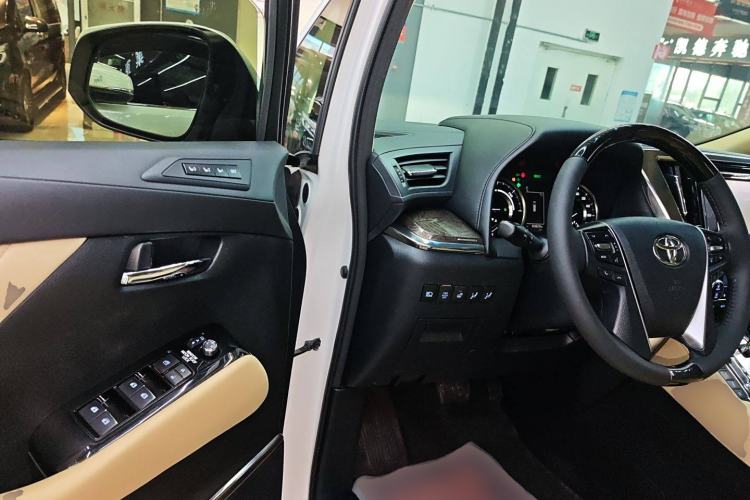 Used Toyota Vellfire 2019 Dual-Engine 2.5L HV Prestige Edition Driver Seat
