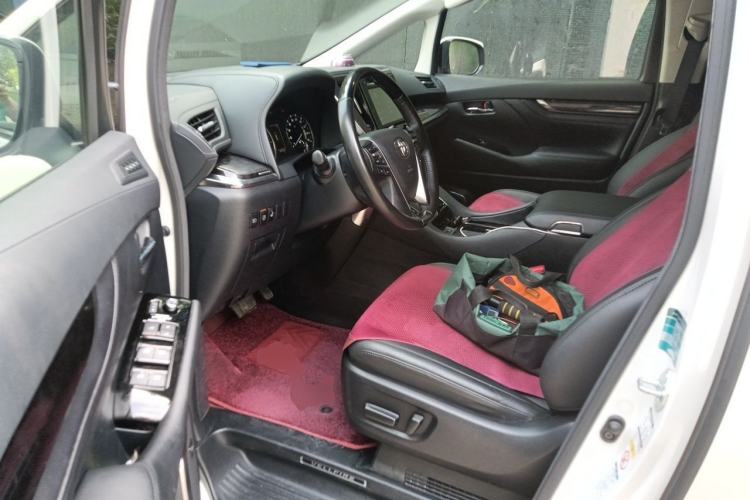 Used Toyota Vellfire 2019 Dual-Engine 2.5L HV Luxury Edition Driver Seat
