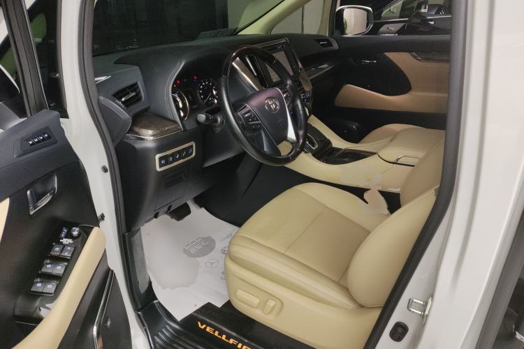 Used Toyota Vellfire 2019 Dual-Engine 2.5L HV Prestige Edition Driver Seat