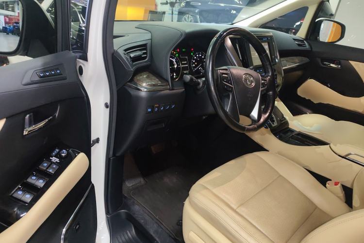 Used Toyota Vellfire 2019 Dual-Engine 2.5L HV Prestige Edition Driver Seat
