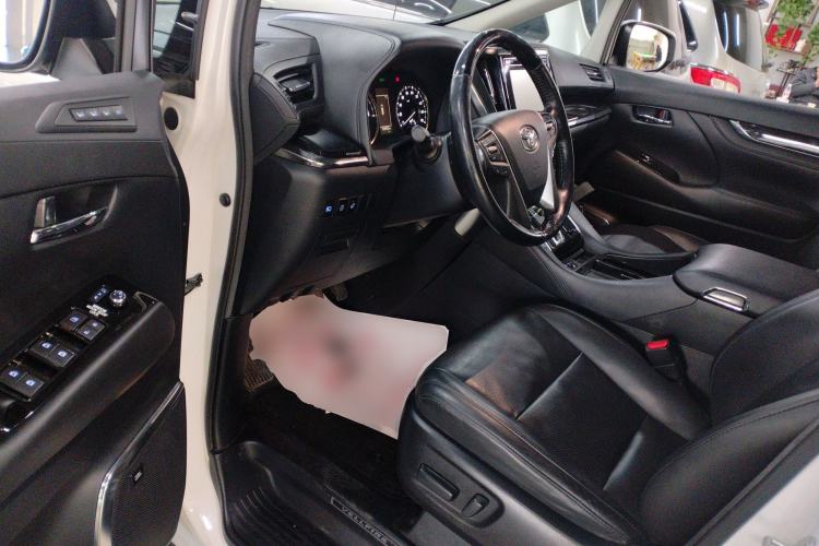Used Toyota Vellfire 2019 Dual-Engine 2.5L HV Luxury Edition Driver Seat