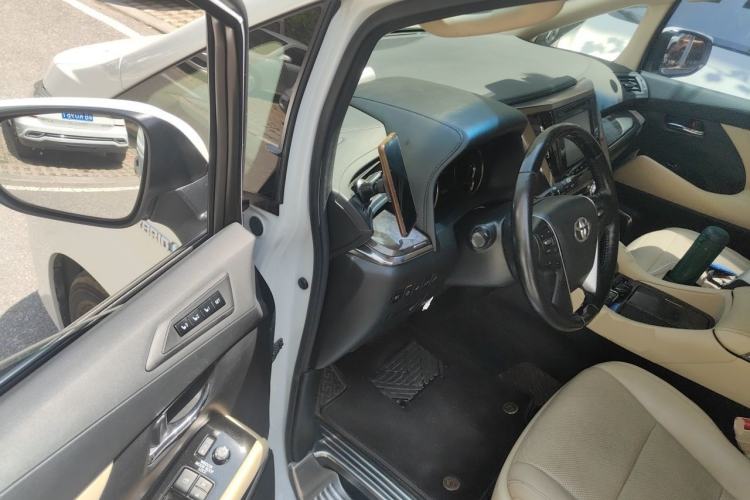 Used Toyota Vellfire 2019 Dual-Engine 2.5L HV Prestige Edition Driver Seat