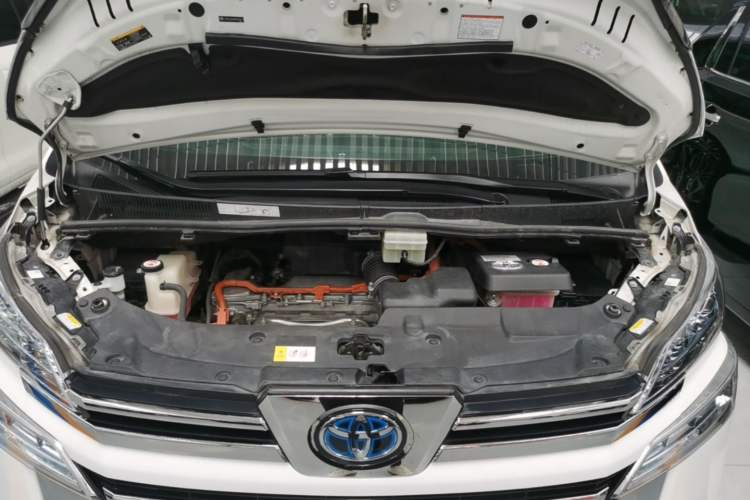 Used Toyota Vellfire 2019 Dual-Engine 2.5L HV Prestige Edition Engine Bay