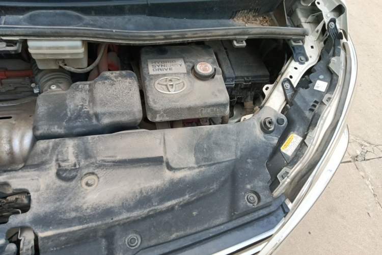 Used Toyota Vellfire 2019 Dual-Engine 2.5L HV Luxury Edition Engine Bay Left