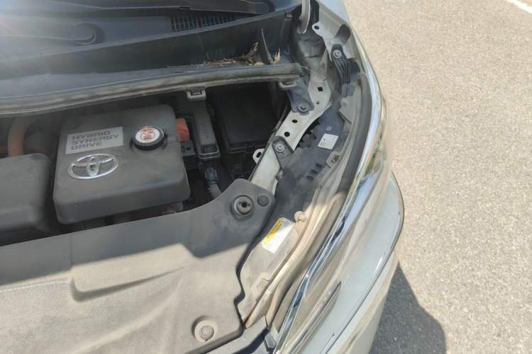 Used Toyota Vellfire 2019 Dual-Engine 2.5L HV Prestige Edition Engine Bay Left