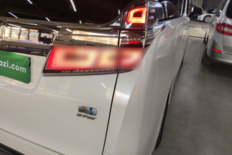 Used Toyota Vellfire 2019 Dual-Engine 2.5L HV Luxury Edition Exterior 2