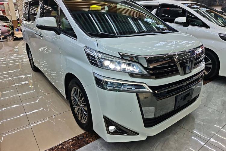 Used Toyota Vellfire 2019 Dual-Engine 2.5L HV Prestige Edition Front Right 45 Deg