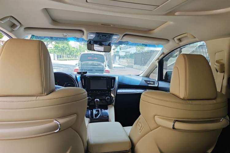 Used Toyota Vellfire 2019 Dual-Engine 2.5L HV Prestige Edition Headliner