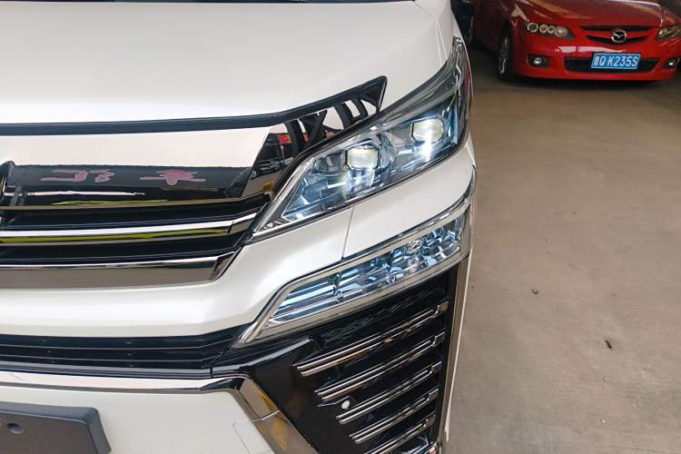 Used Toyota Vellfire 2019 Dual-Engine 2.5L HV Luxury Edition Left Front Headlight