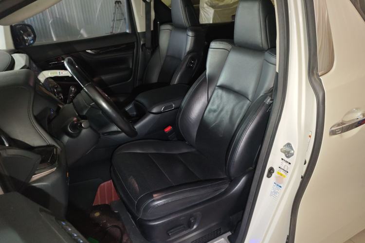 Used Toyota Vellfire 2019 Dual-Engine 2.5L HV Luxury Edition Left Front Seat