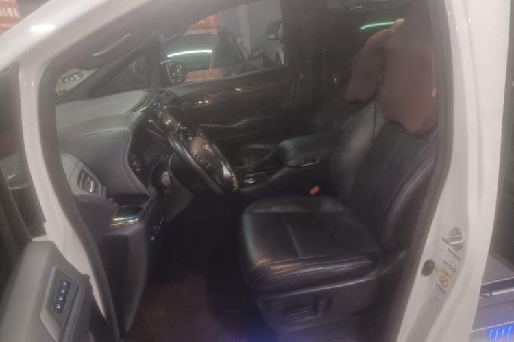 Used Toyota Vellfire 2019 Dual-Engine 2.5L HV Prestige Edition Left Front Seat