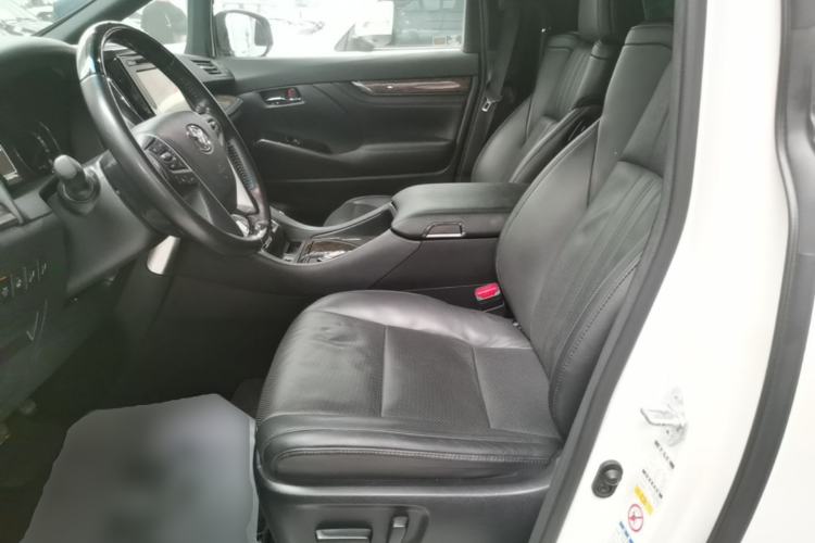 Used Toyota Vellfire 2019 Dual-Engine 2.5L HV Prestige Edition Left Front Seat