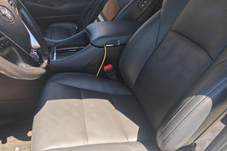 Used Toyota Vellfire 2019 Dual-Engine 2.5L HV Luxury Edition Left Front Seat