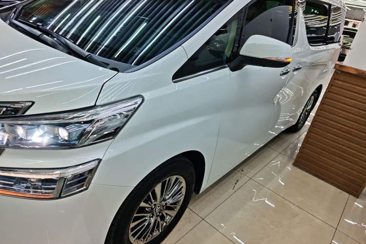 Used Toyota Vellfire 2019 Dual-Engine 2.5L HV Prestige Edition Left Side