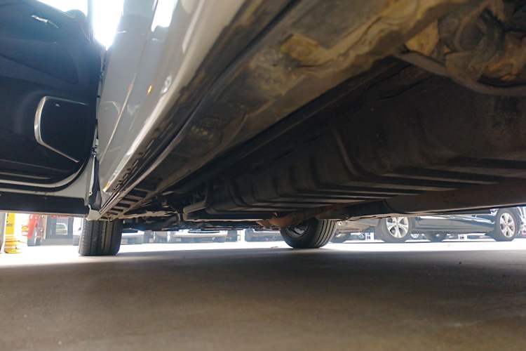 Used Toyota Vellfire 2019 Dual-Engine 2.5L HV Luxury Edition Left Side Sill