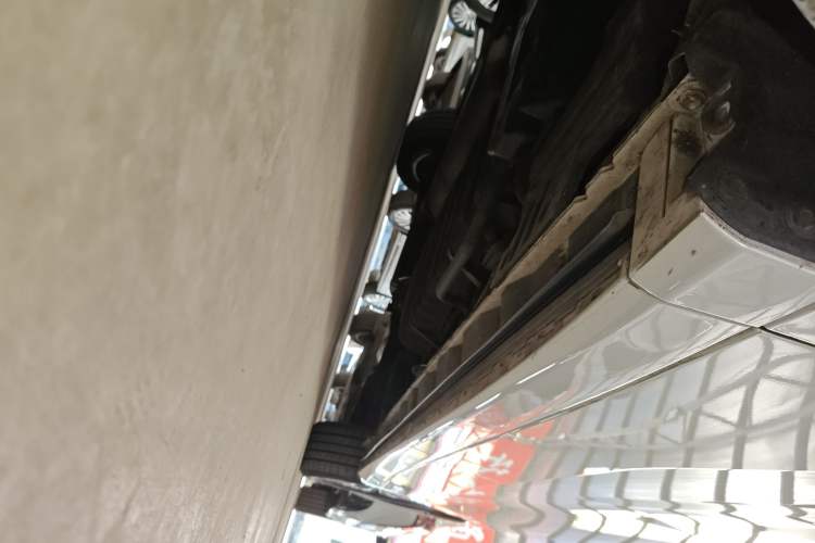 Used Toyota Vellfire 2019 Dual-Engine 2.5L HV Prestige Edition Left Side Sill