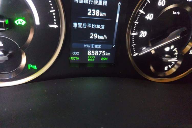 Used Toyota Vellfire 2019 Dual-Engine 2.5L HV Prestige Edition Odometer Close Up