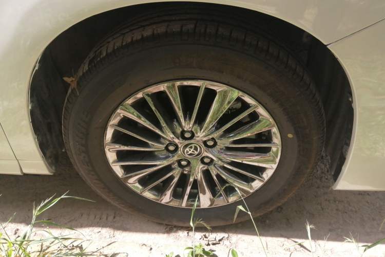 Used Toyota Vellfire 2019 Dual-Engine 2.5L HV Luxury Edition Right Front Wheel Hub