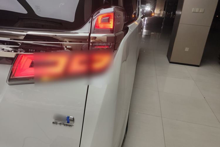 Used Toyota Vellfire 2019 Dual-Engine 2.5L HV Prestige Edition Right Rear Taillight