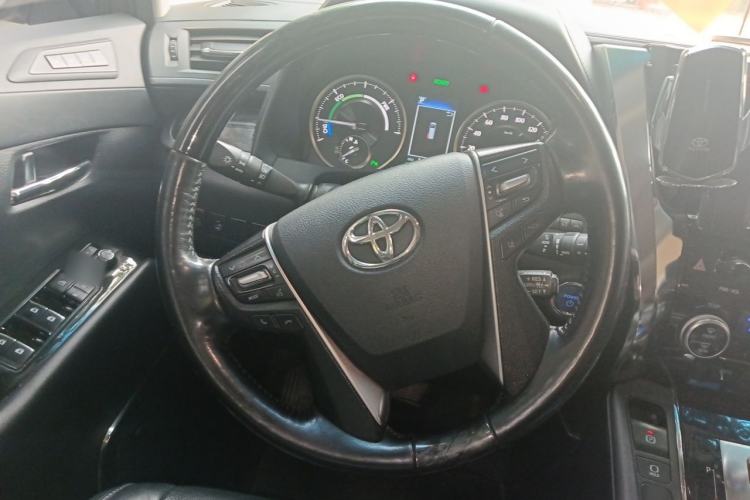 Used Toyota Vellfire 2019 Dual-Engine 2.5L HV Luxury Edition Steering Wheel