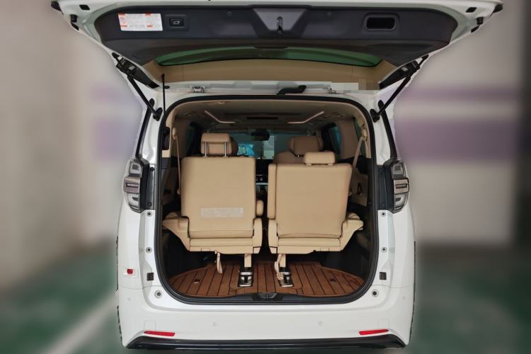 Used Toyota Vellfire 2019 Dual-Engine 2.5L HV Prestige Edition Trunk
