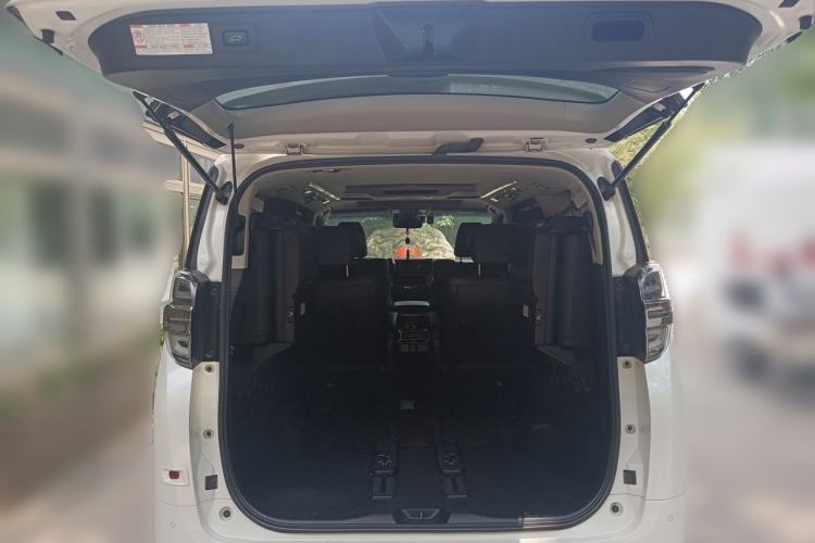Used Toyota Vellfire 2019 Dual-Engine 2.5L HV Luxury Edition Trunk
