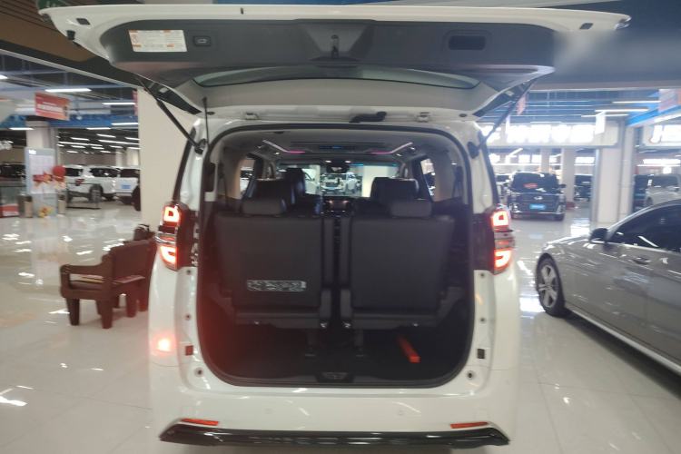 Used Toyota Vellfire 2019 Dual-Engine 2.5L HV Luxury Edition Trunk