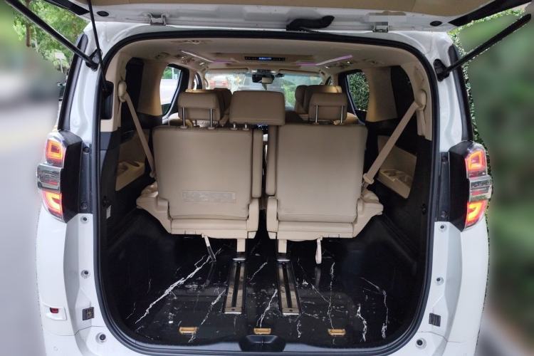 Used Toyota Vellfire 2019 Dual-Engine 2.5L HV Prestige Edition Trunk