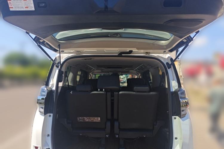 Used Toyota Vellfire 2019 Dual-Engine 2.5L HV Luxury Edition Trunk