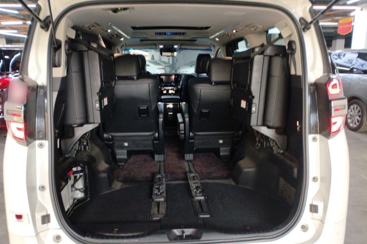 Used Toyota Vellfire 2019 Dual-Engine 2.5L HV Luxury Edition Trunk