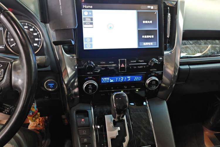 Used Toyota Vellfire 2020 Dual-Engine 2.5L HV Luxury Edition Audio And AC Panel