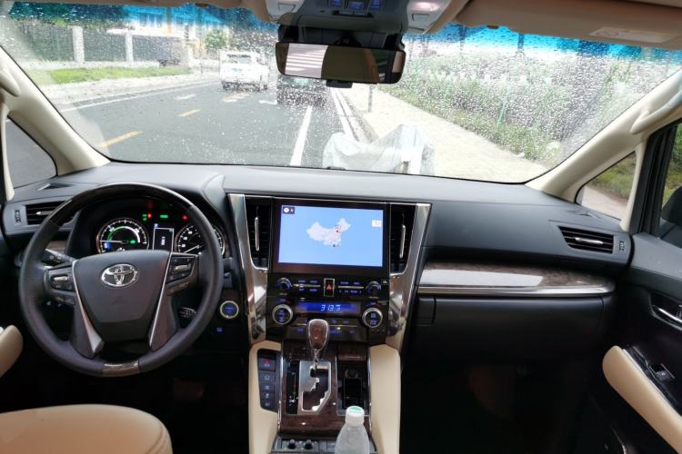 Used Toyota Vellfire 2020 Dual-Engine 2.5L HV Prestige Edition Center Console