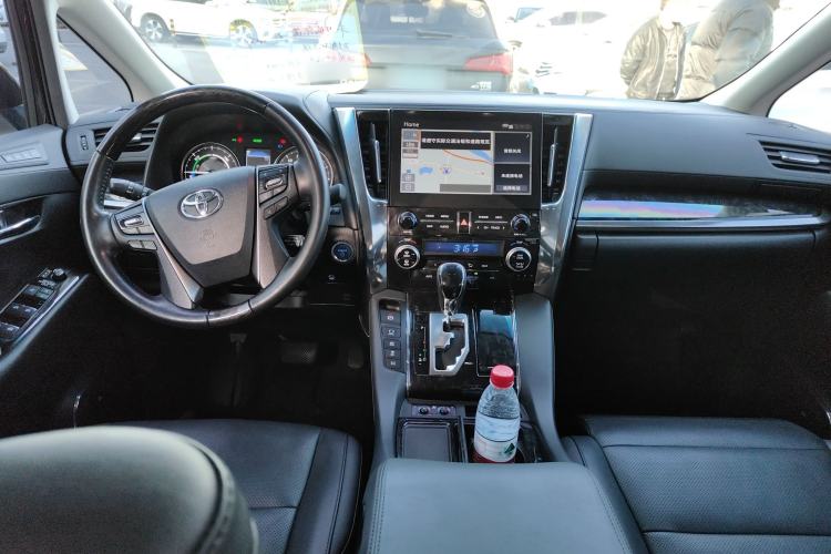Used Toyota Vellfire 2020 Dual-Engine 2.5L HV Luxury Edition Center Console