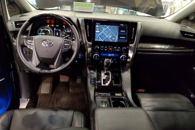 Used Toyota Vellfire 2020 Dual-Engine 2.5L HV Luxury Edition Center Console