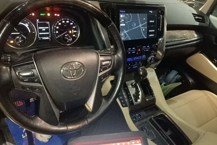 Used Toyota Vellfire 2020 Dual-Engine 2.5L HV Prestige Edition Center Console