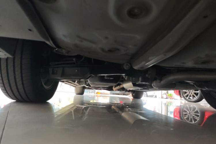 Used Toyota Vellfire 2020 Dual-Engine 2.5L HV Luxury Edition Chassis Rear