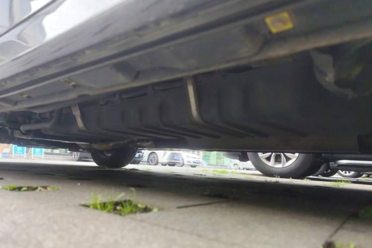 Used Toyota Vellfire 2020 Dual-Engine 2.5L HV Prestige Edition Chassis Rear Left