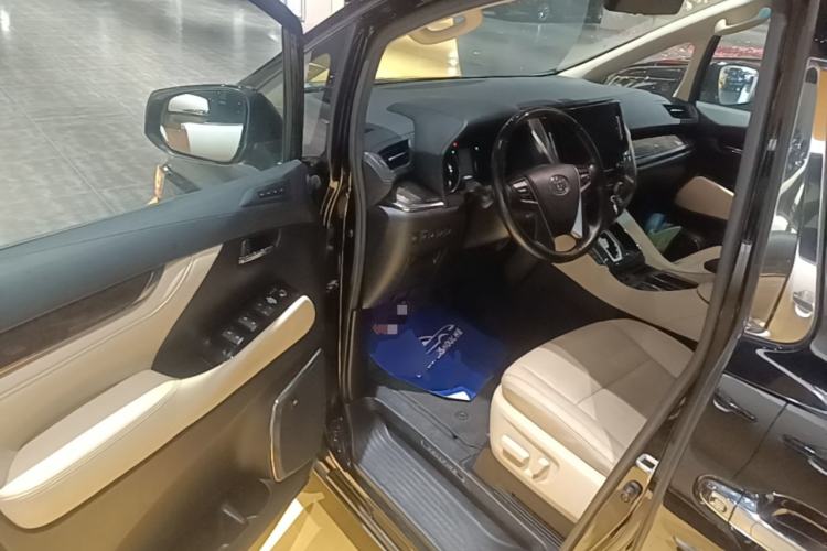 Used Toyota Vellfire 2020 Dual-Engine 2.5L HV Prestige Edition Driver Seat