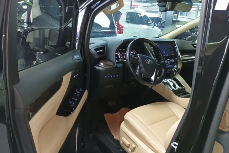 Used Toyota Vellfire 2020 Dual-Engine 2.5L HV Prestige Edition Driver Seat