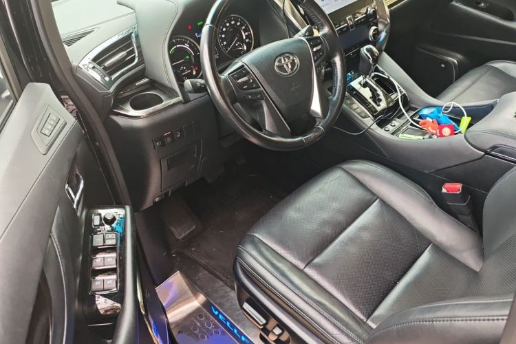 Used Toyota Vellfire 2020 Dual-Engine 2.5L HV Luxury Edition Driver Seat