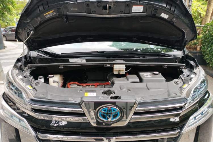 Used Toyota Vellfire 2020 Dual-Engine 2.5L HV Luxury Edition Engine Bay