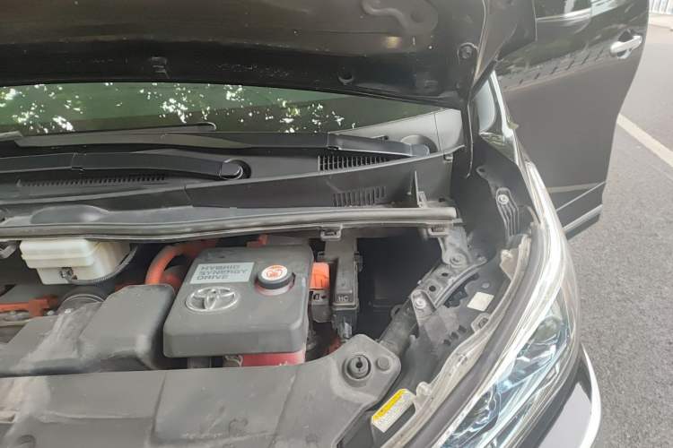 Used Toyota Vellfire 2020 Dual-Engine 2.5L HV Luxury Edition Engine Bay Left