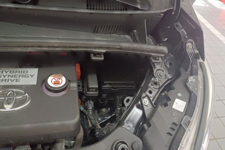 Used Toyota Vellfire 2020 Dual-Engine 2.5L HV Prestige Edition Engine Bay Left