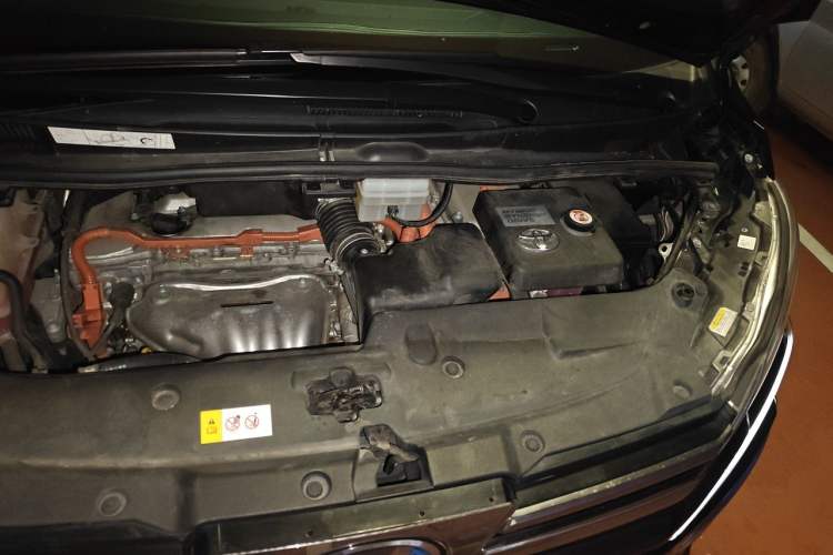 Used Toyota Vellfire 2020 Dual-Engine 2.5L HV Prestige Edition Engine Bay Left