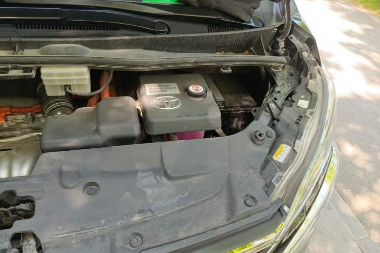 Used Toyota Vellfire 2020 Dual-Engine 2.5L HV Prestige Edition Engine Bay Left
