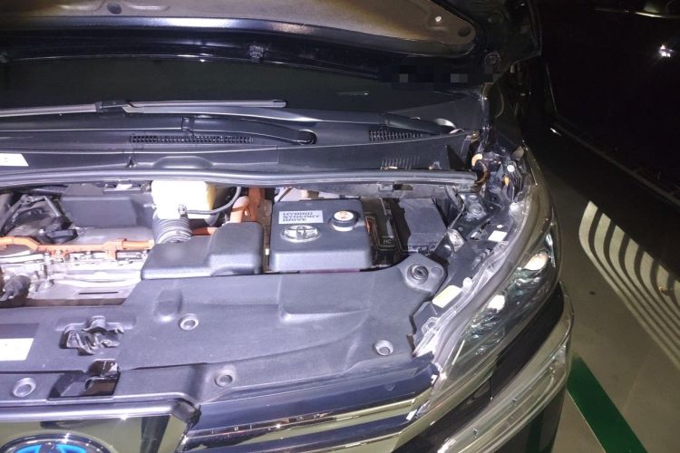 Used Toyota Vellfire 2020 Dual-Engine 2.5L HV Prestige Edition Engine Bay Left