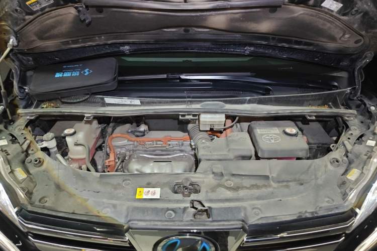 Used Toyota Vellfire 2020 Dual-Engine 2.5L HV Prestige Edition Engine Bay